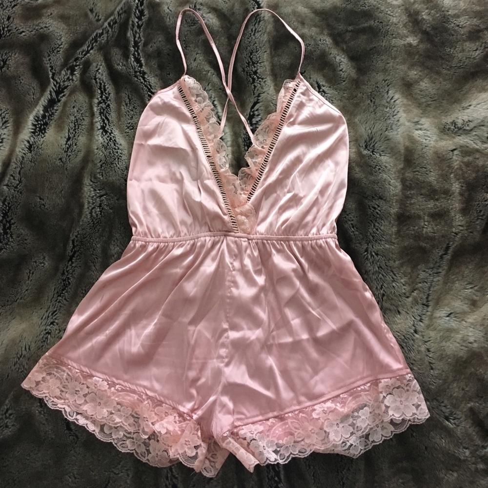 Never worn silk romper w/ lace details